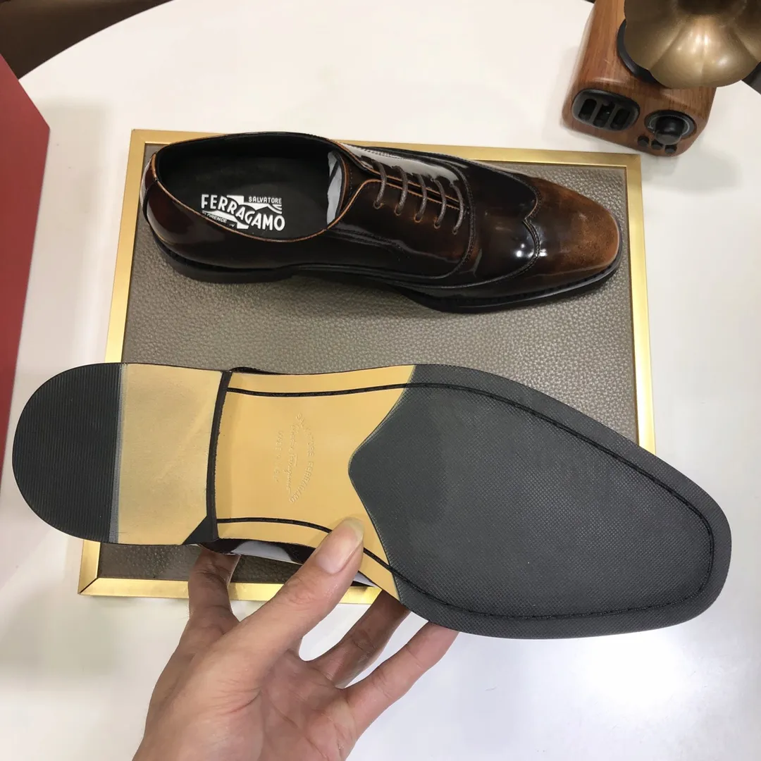 Men's shoes 💰540💰[Ferragamo/Ferragamo] (high-end Niuli) New 🍀 Ferragamo* - top version Ferragamo's classic formal leather shoes! Made of imported original cowhide, the inner top layer is comfortable cowhide lining! Original wear-resistant rubber outsole! High quality products! Code number 38-44!